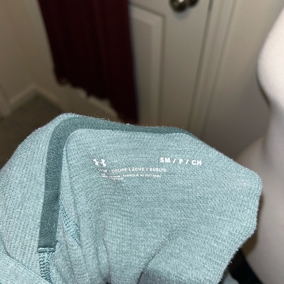 Under armor womans green/blue pull over hoodie - Picture 7 of 7